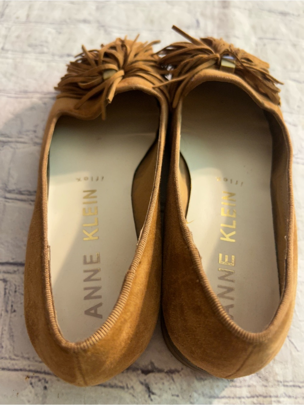 ANNE KLEIN IFLEX DIXIE CARMEL TAN SUEDE FRINGE TASSELS ON VAMP FLATS WOMEN/S 7.5 - Picture 6 of 10